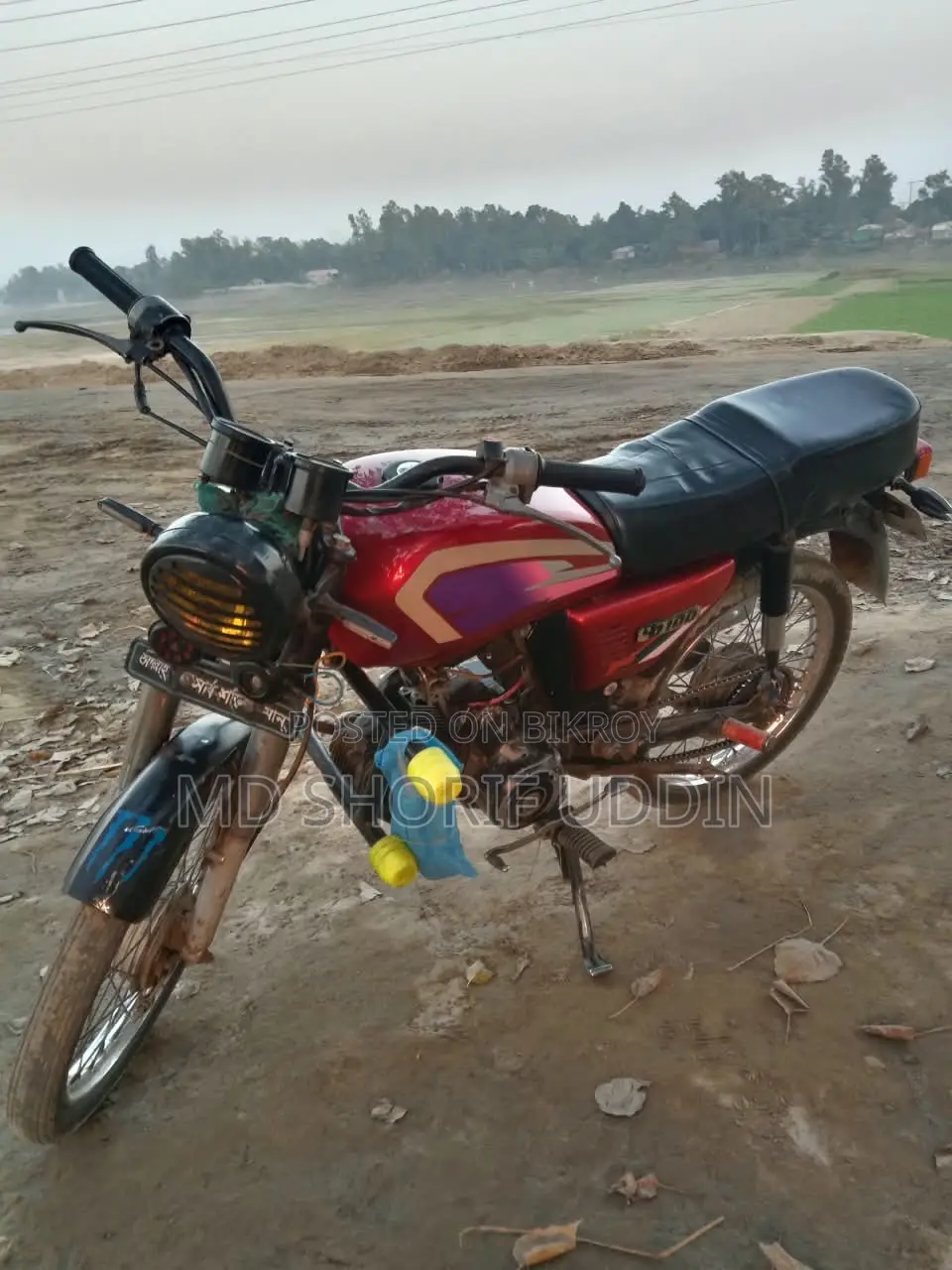 মোটরসাইকেল ২০১৭ লাল