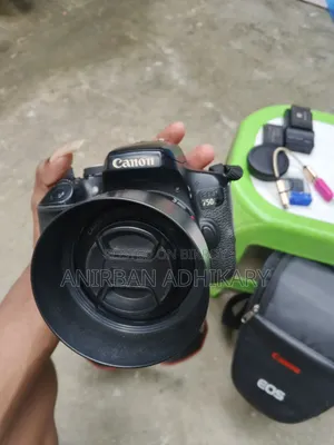 Canon 750D