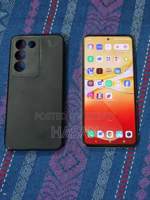 Vivo Y200e 128 GB Orange