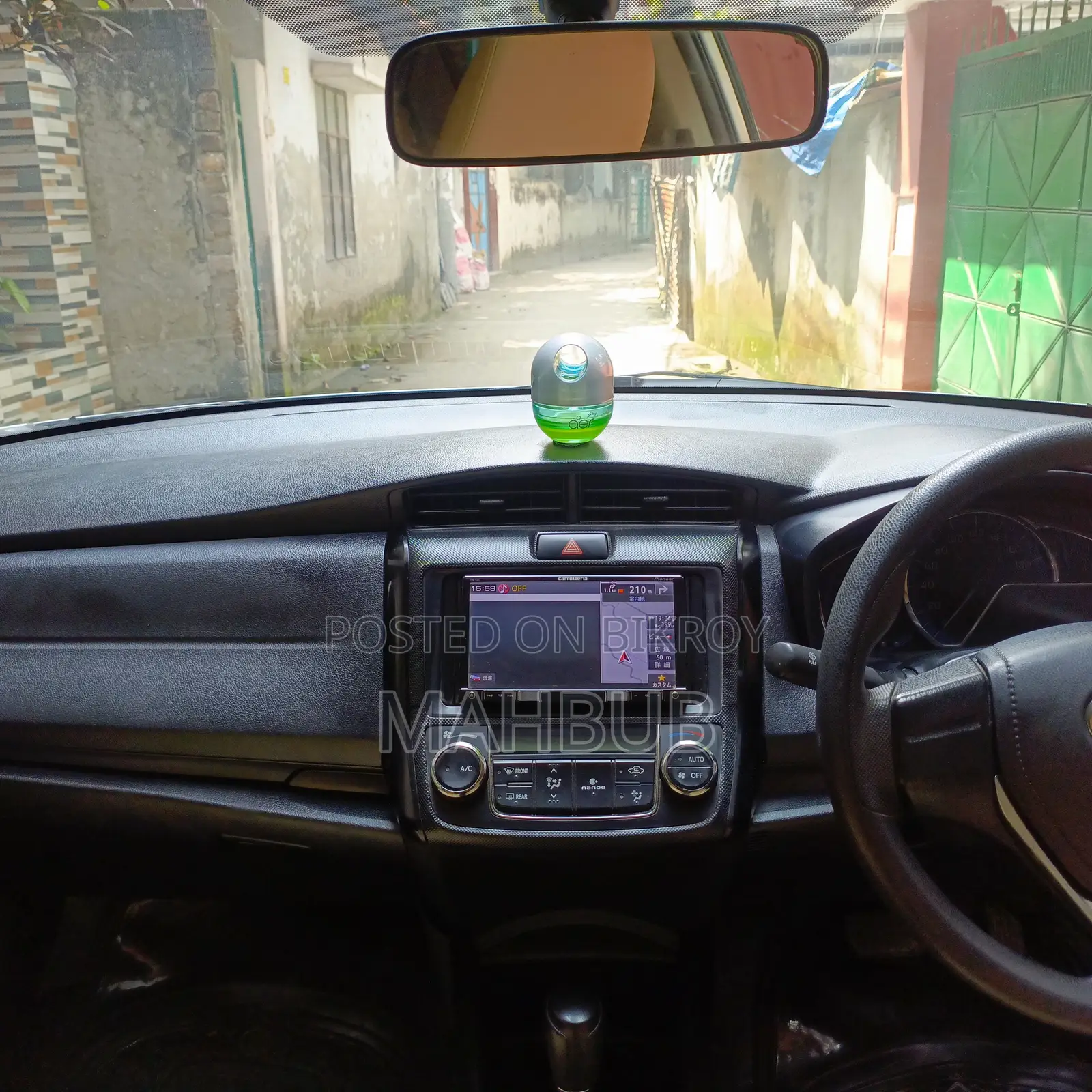 Toyota Axio 1.5 Hybrid 2WD 2016 Silver