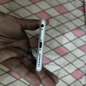 Apple iPhone 6s 64 GB Silver