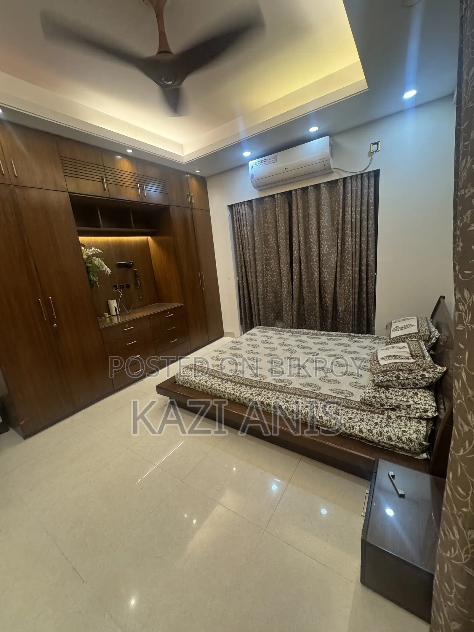 বসুন্ধরার জগন্নাথপুরে বিক্রয়ের জন্য ফার্নিশড ৪-বেডরুমের অ্যাপার্টমেন্ট