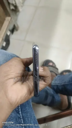 টেকনো স্পার্ক ২০ প্রো প্লাস ২৫৬ জিবি