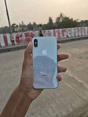 Apple iPhone X 64 GB White