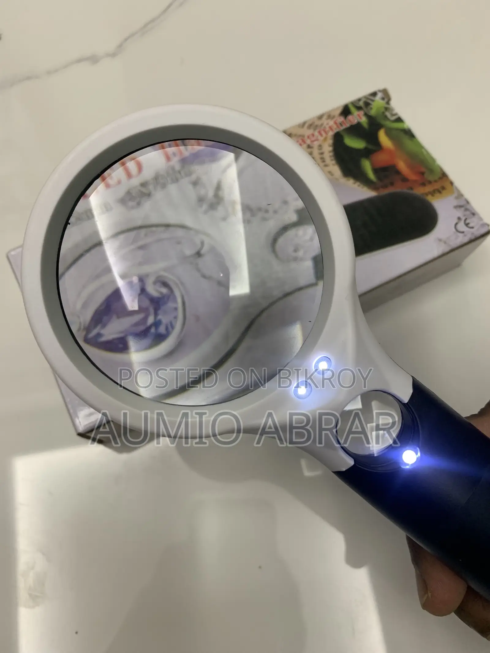 Microscope With Light (3 Free Batteries)