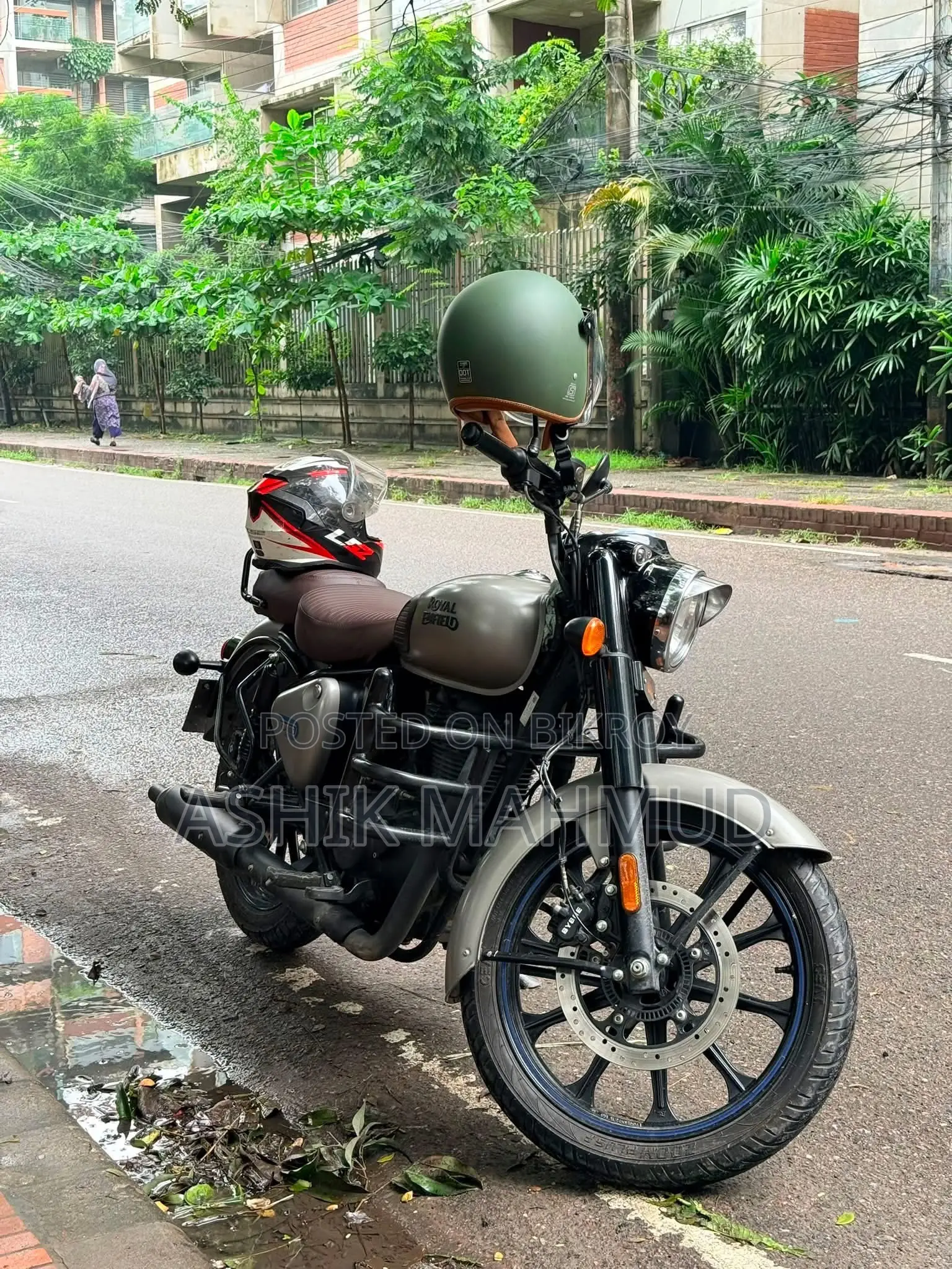 Royal Enfield Classic 350 2024 Gray