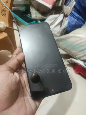 ল্যাপটপ শাওমি ৪জিবি ইন্টেল কোর আই৩ এইচডিডি ২৫৬জিবি