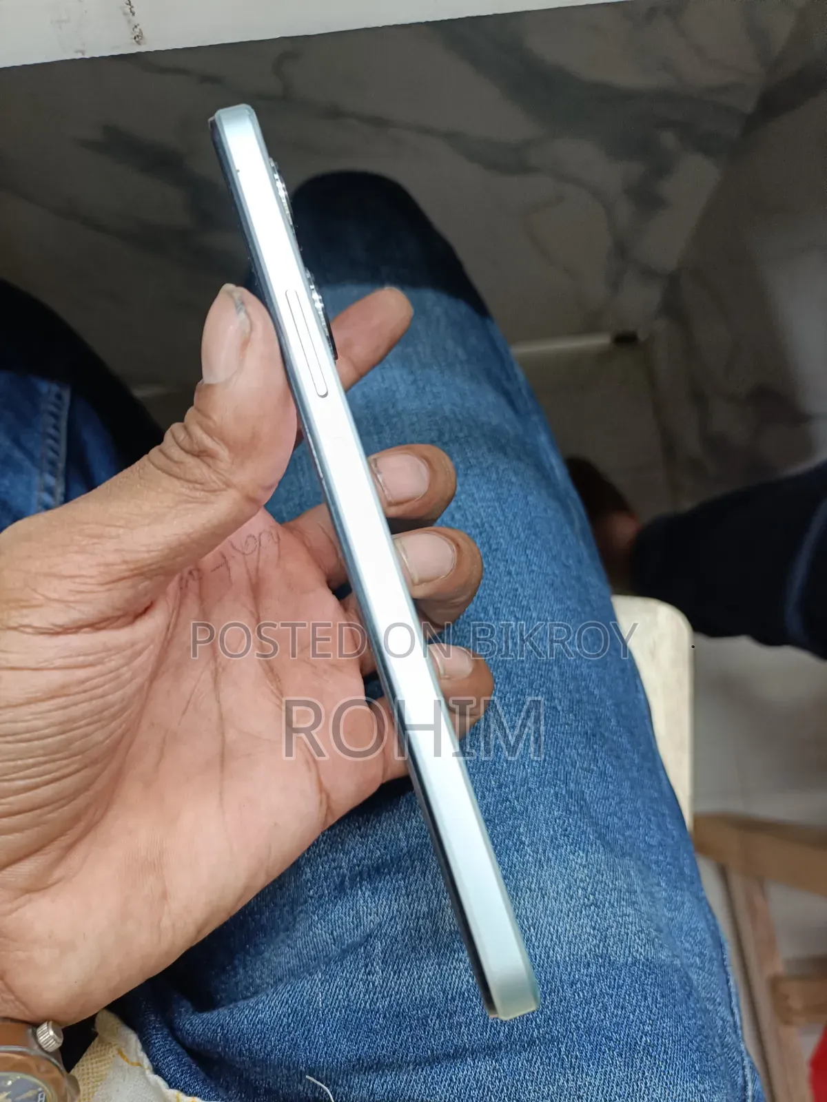 ভিভো ওয়াই১৮ ১২৮ জিবি ব্রোঞ্জ