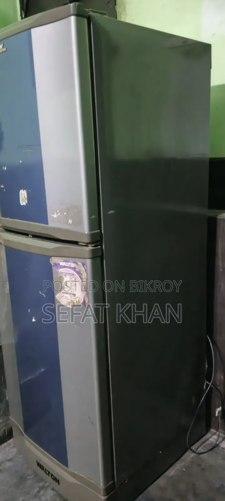 Walton 316 Litres (16.5 CFT) Fridge