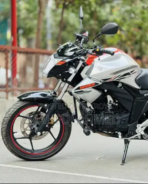 Suzuki Gixxer 2025 Orange