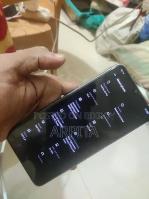 ল্যাপটপ ৮ জিবি ইন্টেল কোর আই৫ এসএসডি ৫১২ জিবি