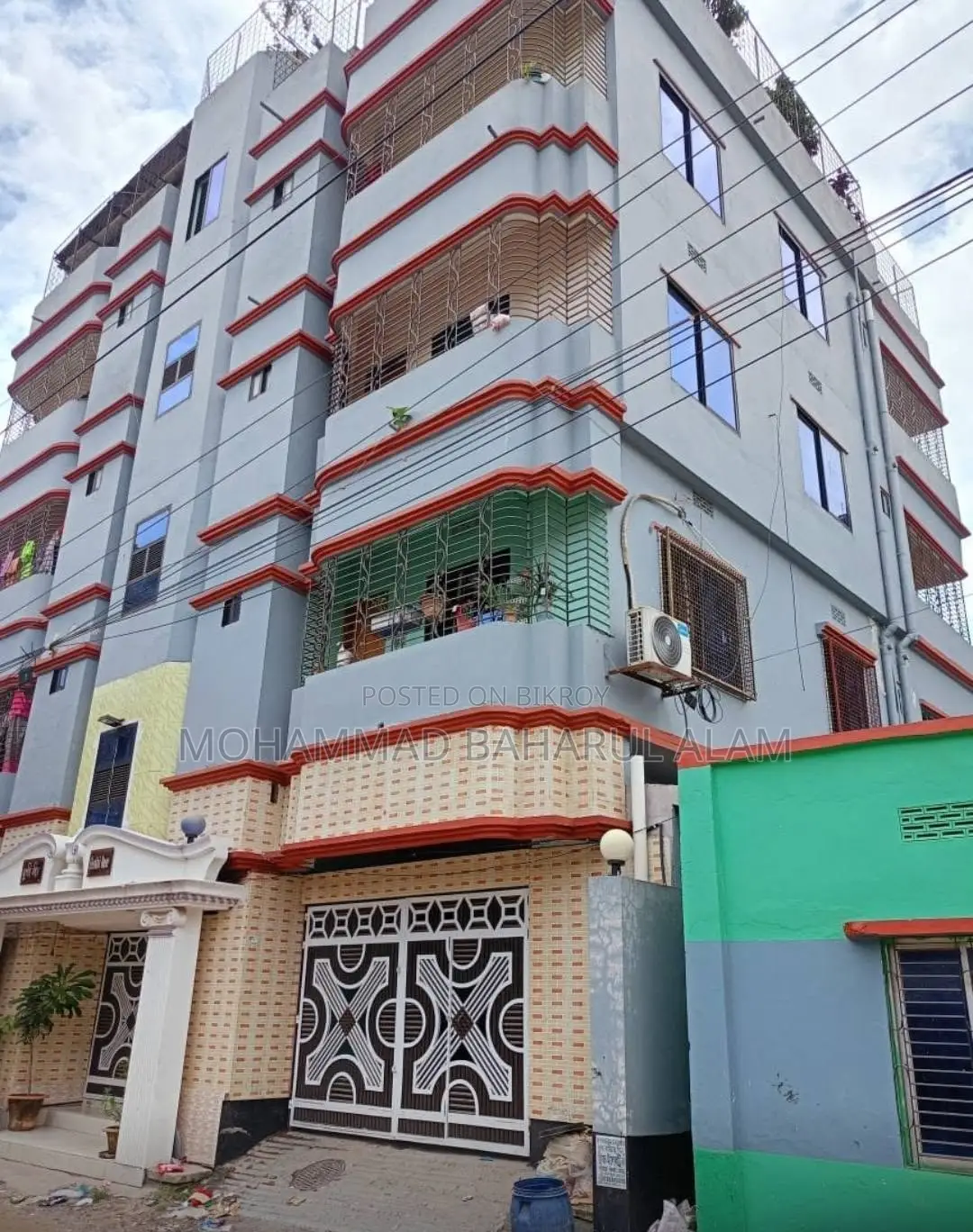 কেরানীগঞ্জে সাজানো ১৬ বেডরুমের বাড়ি বিক্রয়