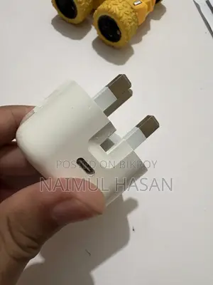 Apple Adaptor 20W PD