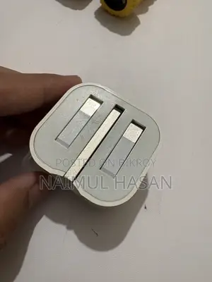 Apple Adaptor 20W PD