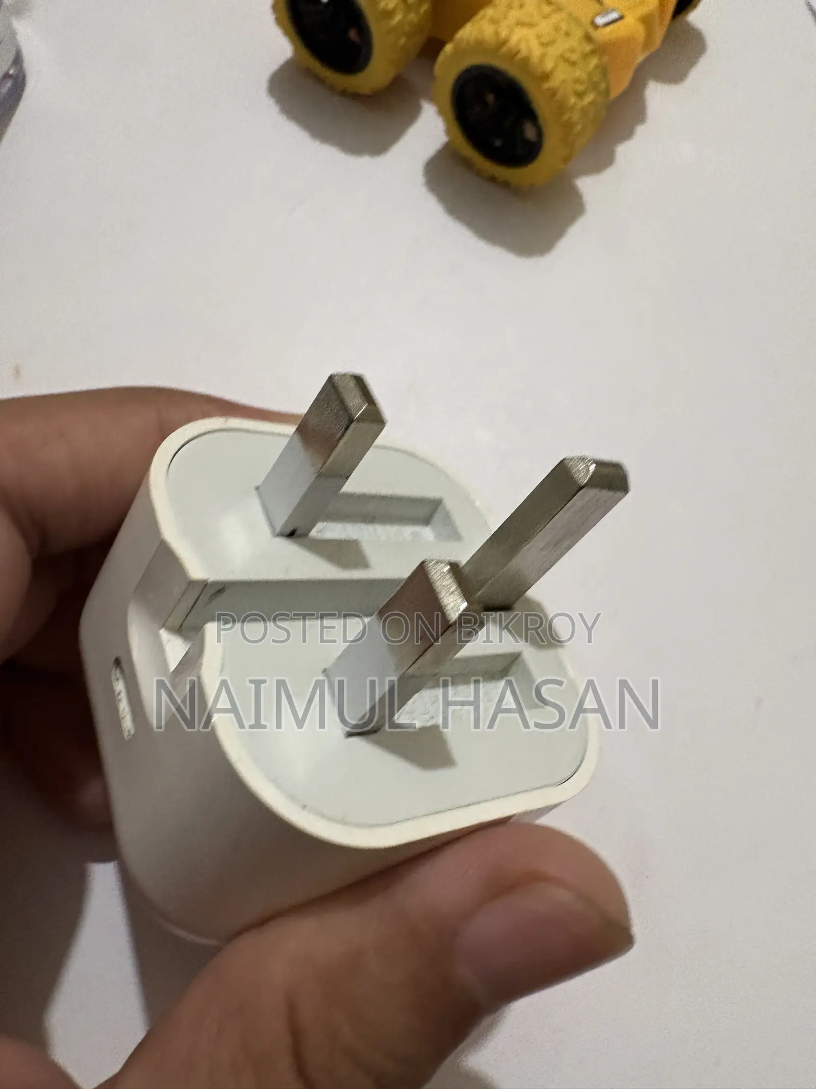 Apple Adaptor 20W PD