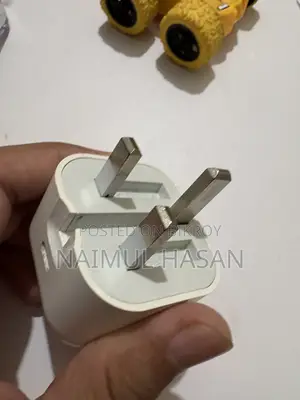 Apple Adaptor 20W PD