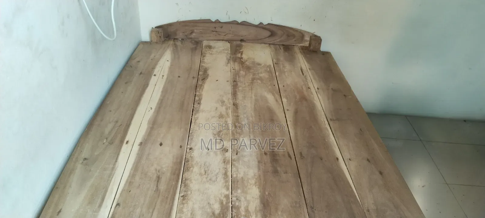 Chouki / Bed for Sale
