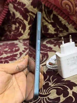 Vivo Y04 128 GB Blue