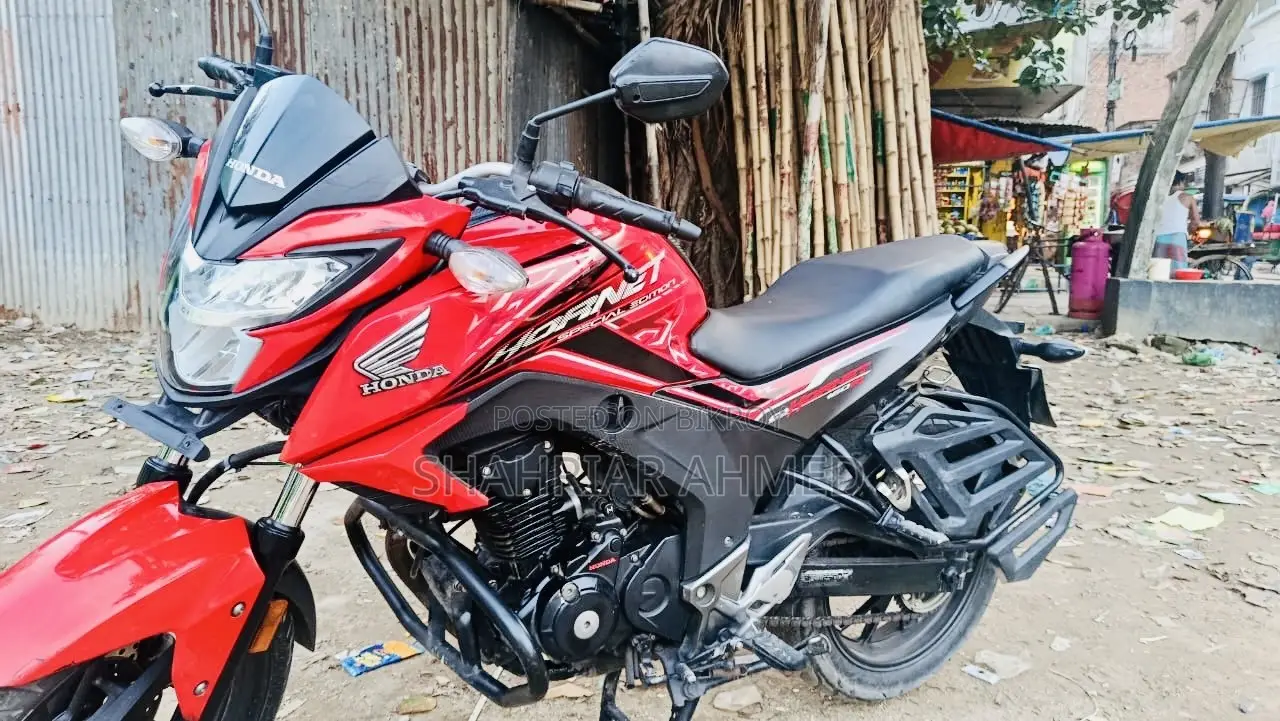 হোন্ডা হরনেট ২.০ ২০২১ লাল