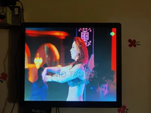 লেড টিভি উইথ স্মার্ট টিভি বক্স