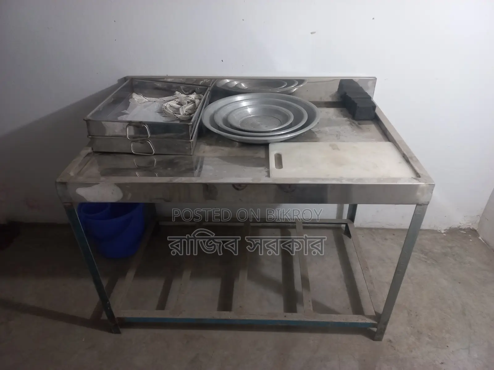 This SS Table Will Be Sold.