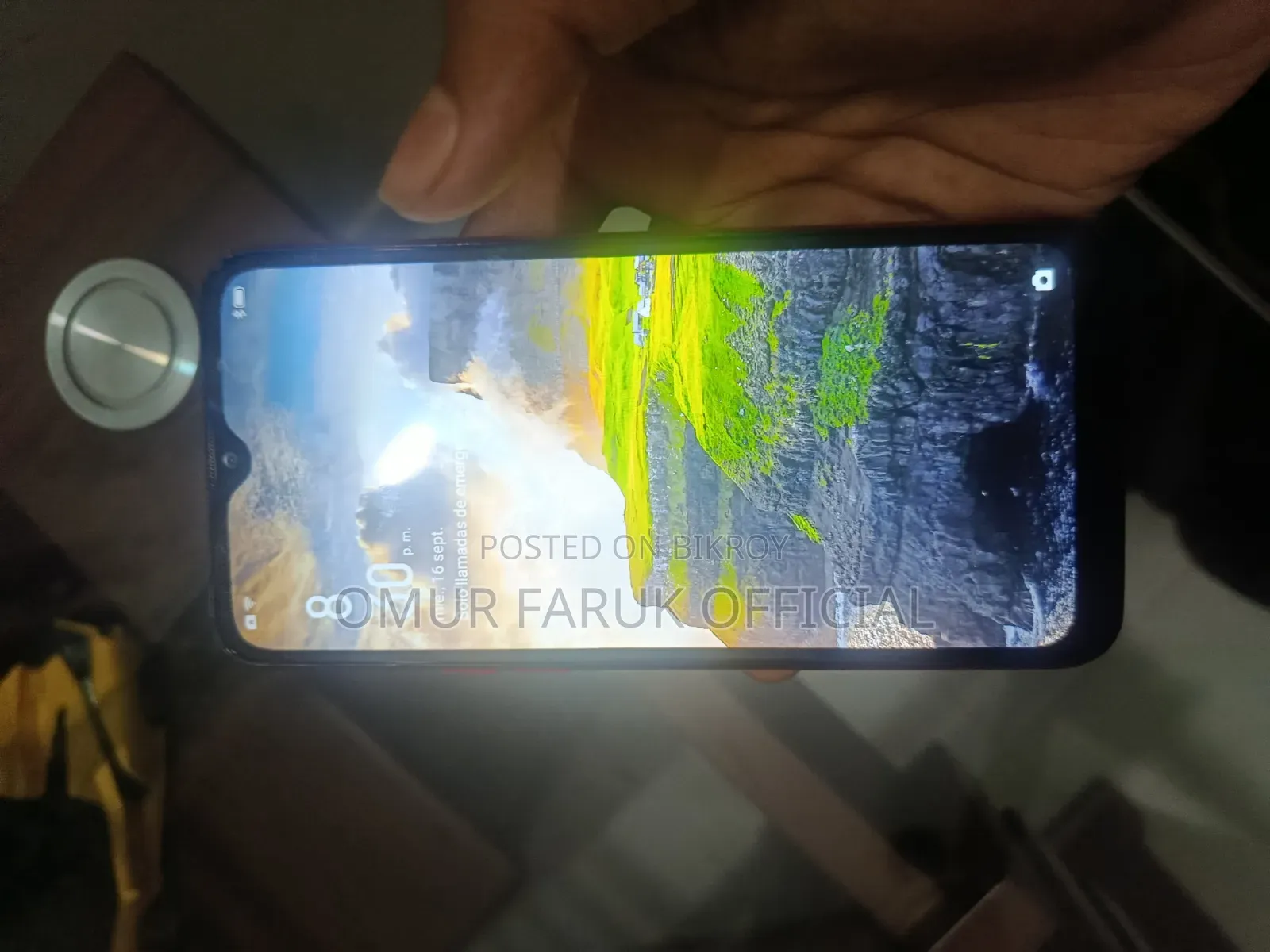 Vivo Y19 128 GB