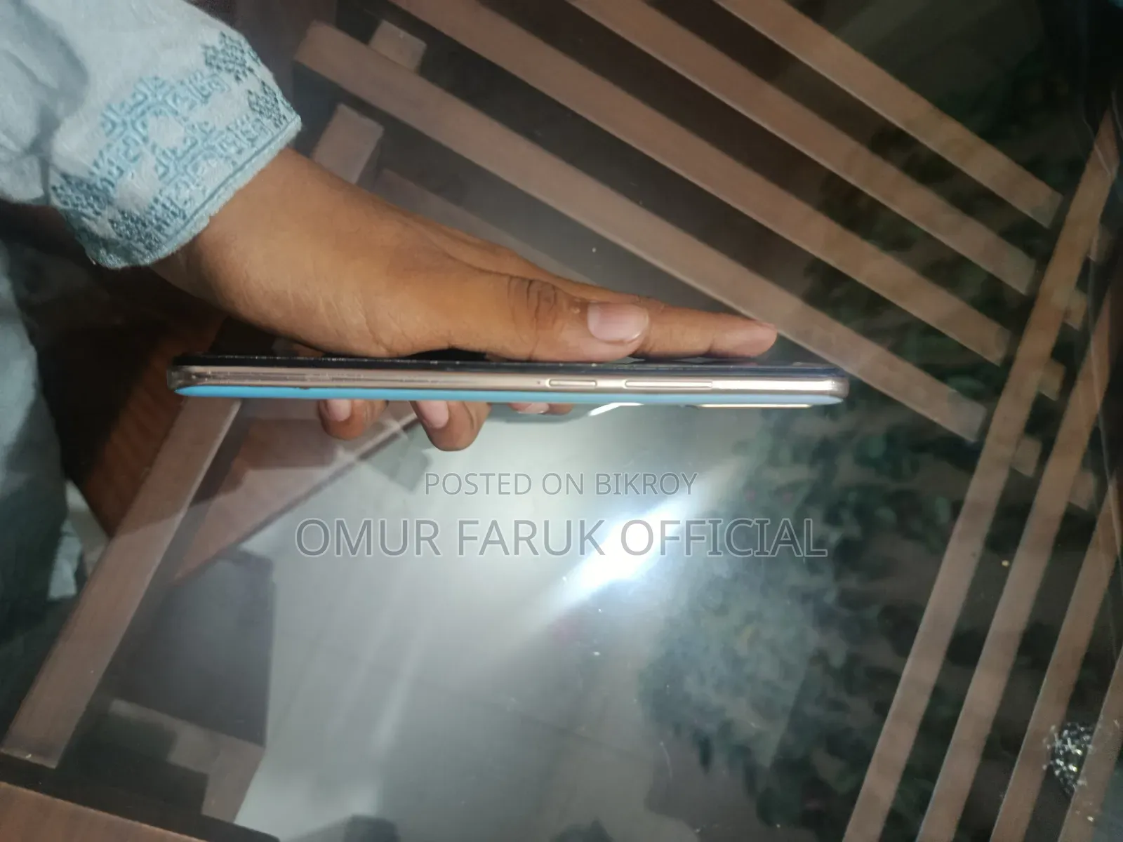 Vivo Y19 128 GB