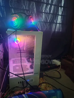 Desktop Computer 16GB AMD Ryzen 5 SSD 256GB