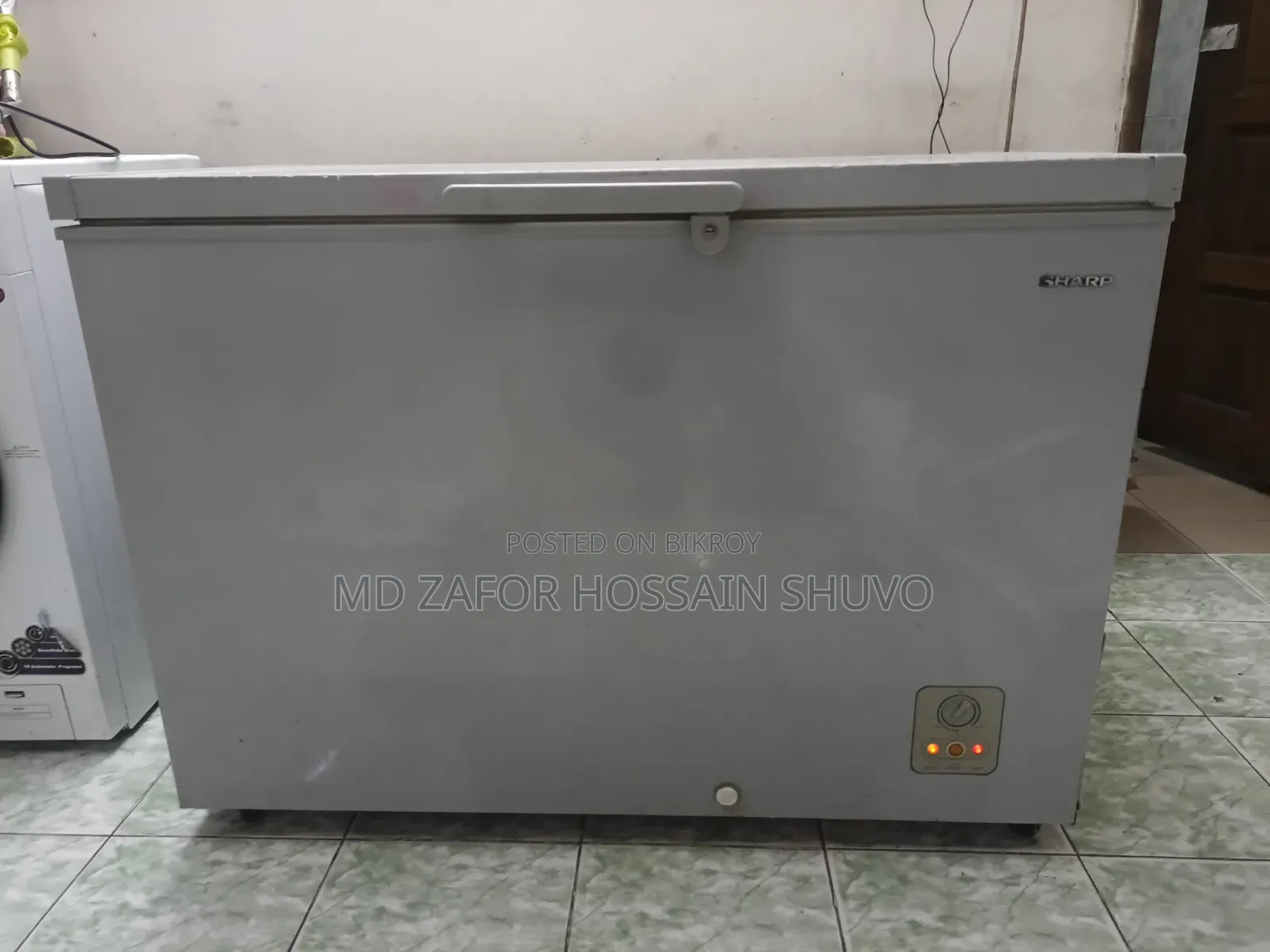 শার্প ডিপ ফ্রিজার ৩১০ লিটার - ১৫সিএফটি - বাংলামোটর - জরুরী বিক্রি