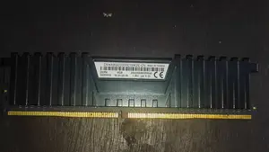 Corsair Vengeance LPX 8GB DDR4 3200MHz RAM — চমৎকার অবস্থায়