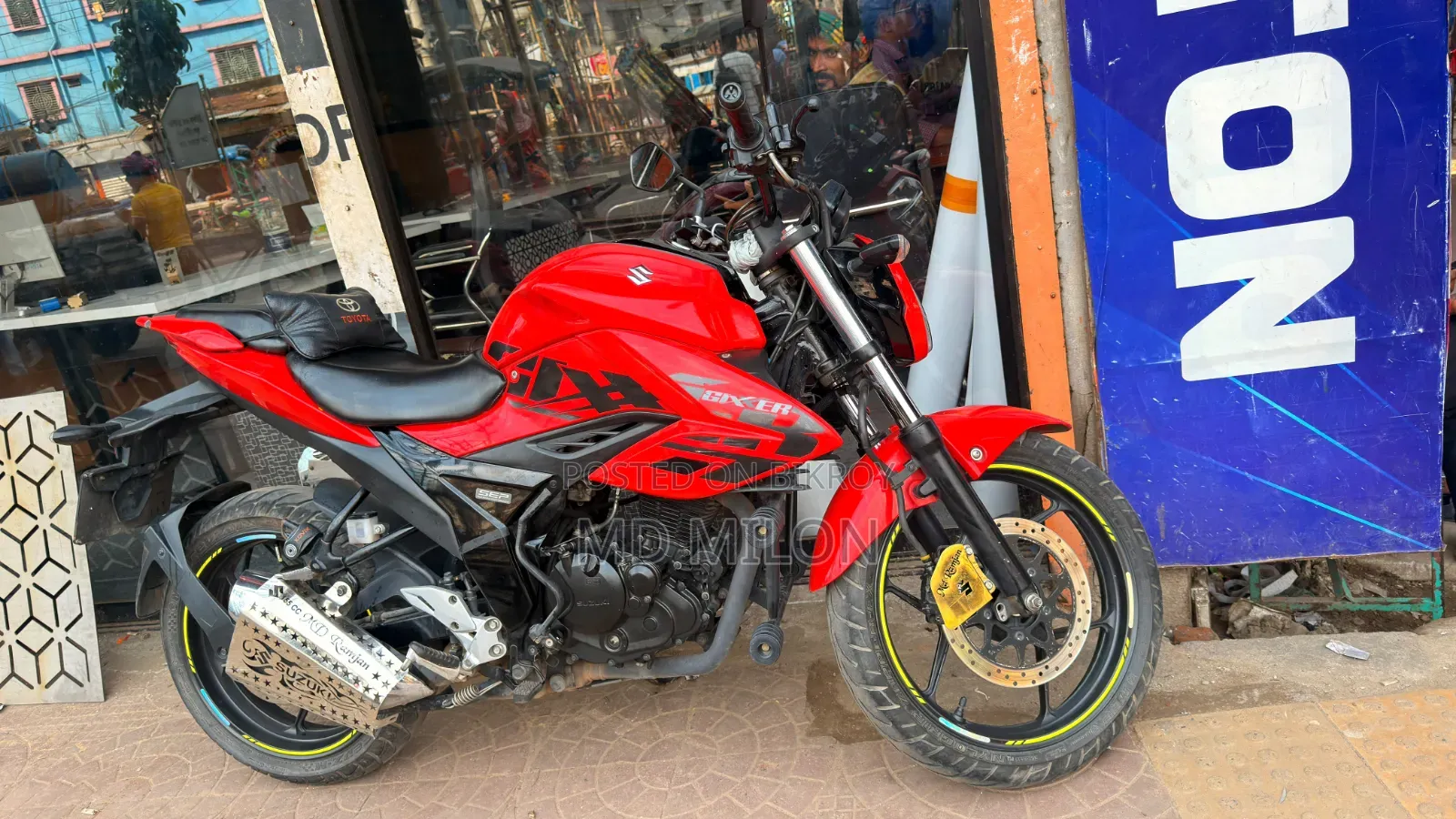 সুজুকি জিক্সার ২০২৪ রেড