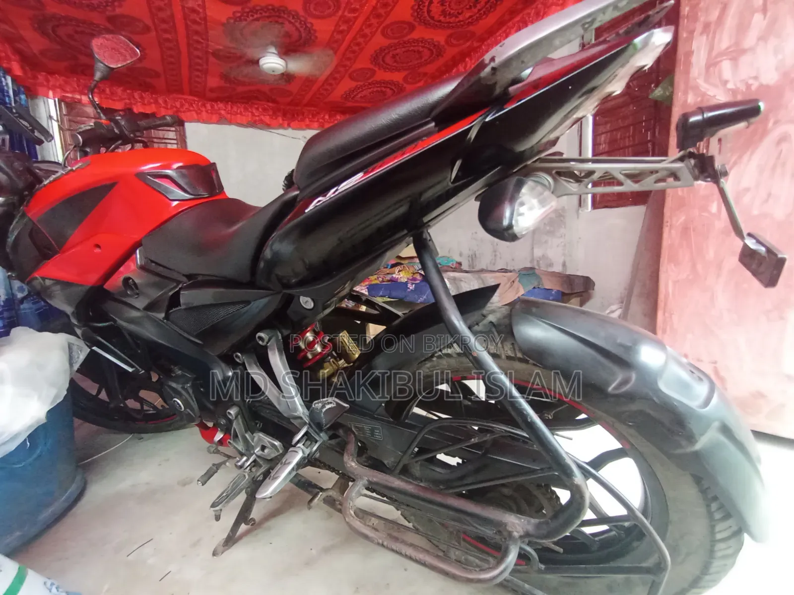 বাজাজ পালসার এনএস ১৬০ ২০১৯ লাল