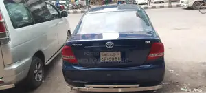 টয়োটা এক্সিও ১.৫ জি ফোর হুইল ড্রাইভ ২০১২ নীল
