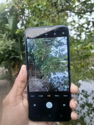 Vivo Y21 64 GB