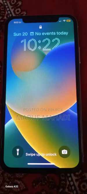 Apple iPhone X 64 GB White
