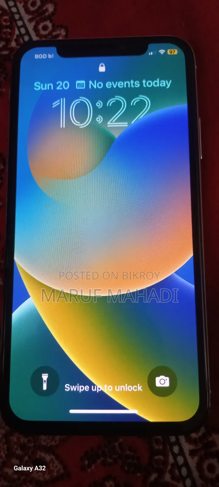 Apple iPhone X 64 GB White