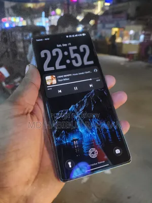 Tecno Camon 40 Pro 4G 256 GB White