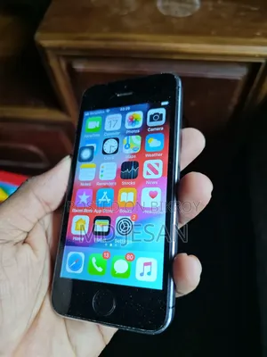 Apple iPhone 5s 32 GB Silver