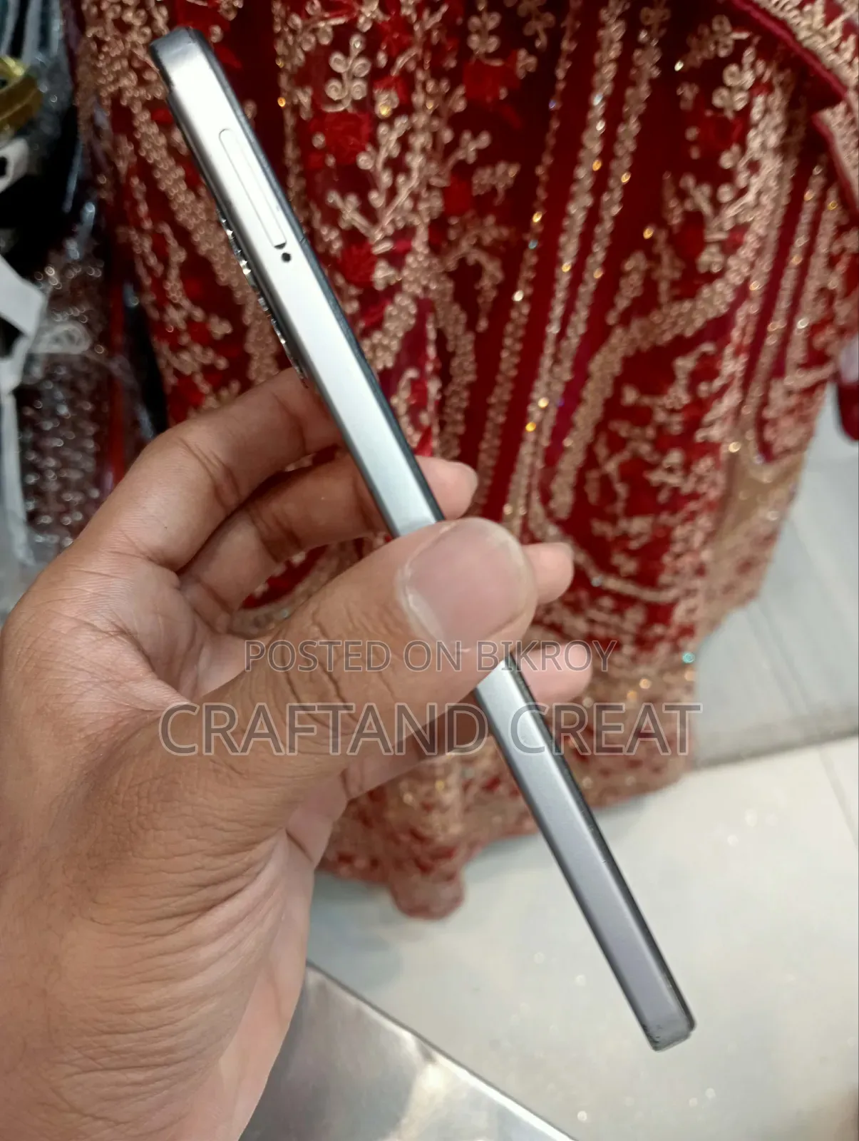Tecno Spark 40 128 GB Silver