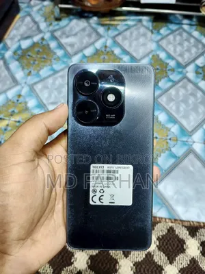 টেকনো স্পার্ক ২০সি ১২৮ জিবি ব্ল্যাক