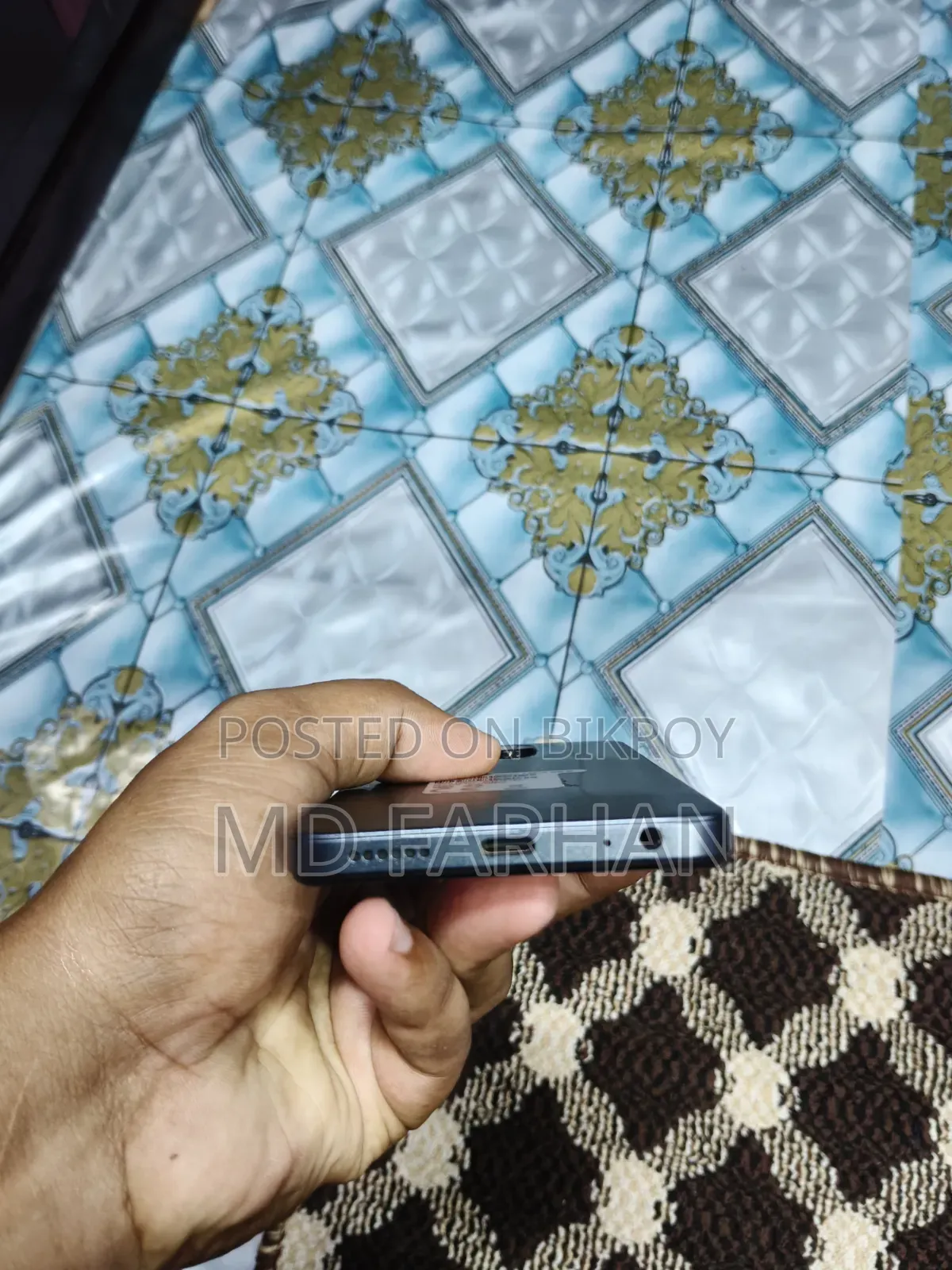 টেকনো স্পার্ক ২০সি ১২৮ জিবি ব্ল্যাক