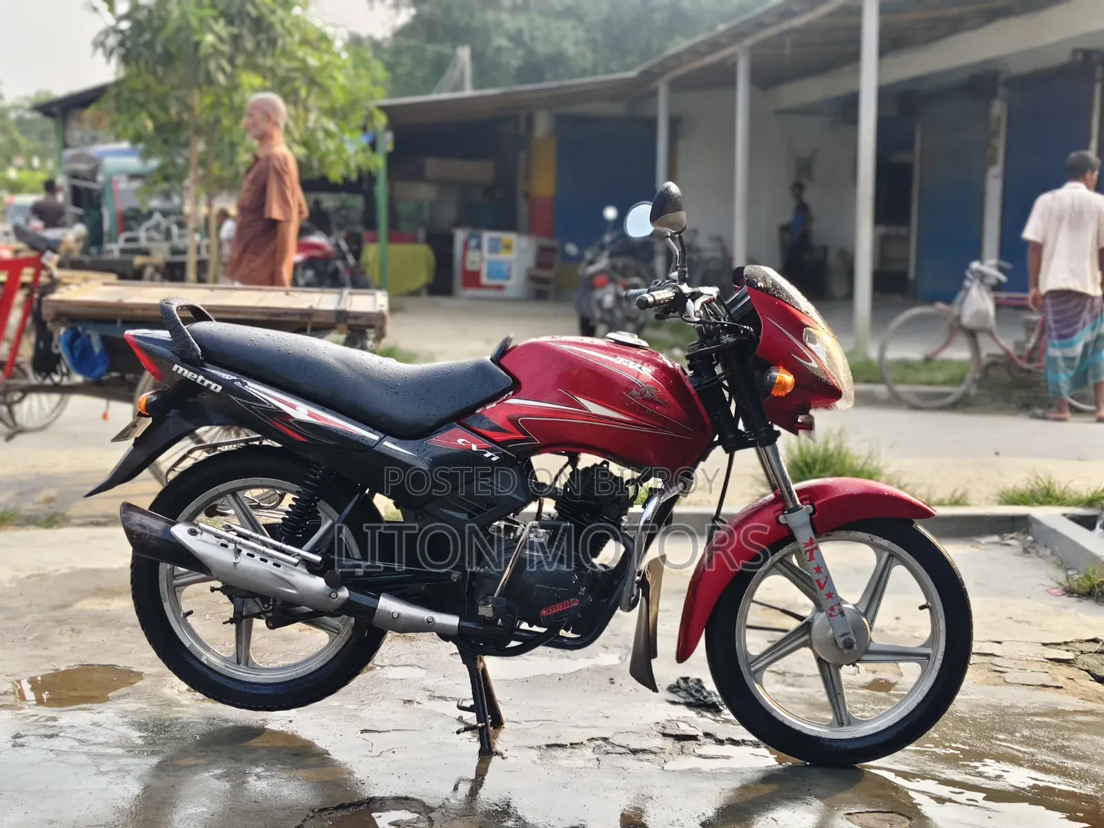 TVS Metro 2012 Red