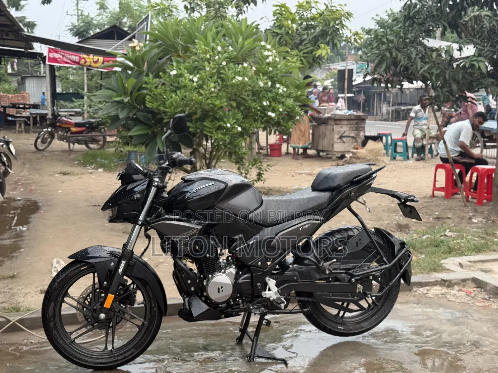 Hero Xtreme 125R 2025 Black