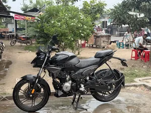 Hero Xtreme 125R 2025 Black