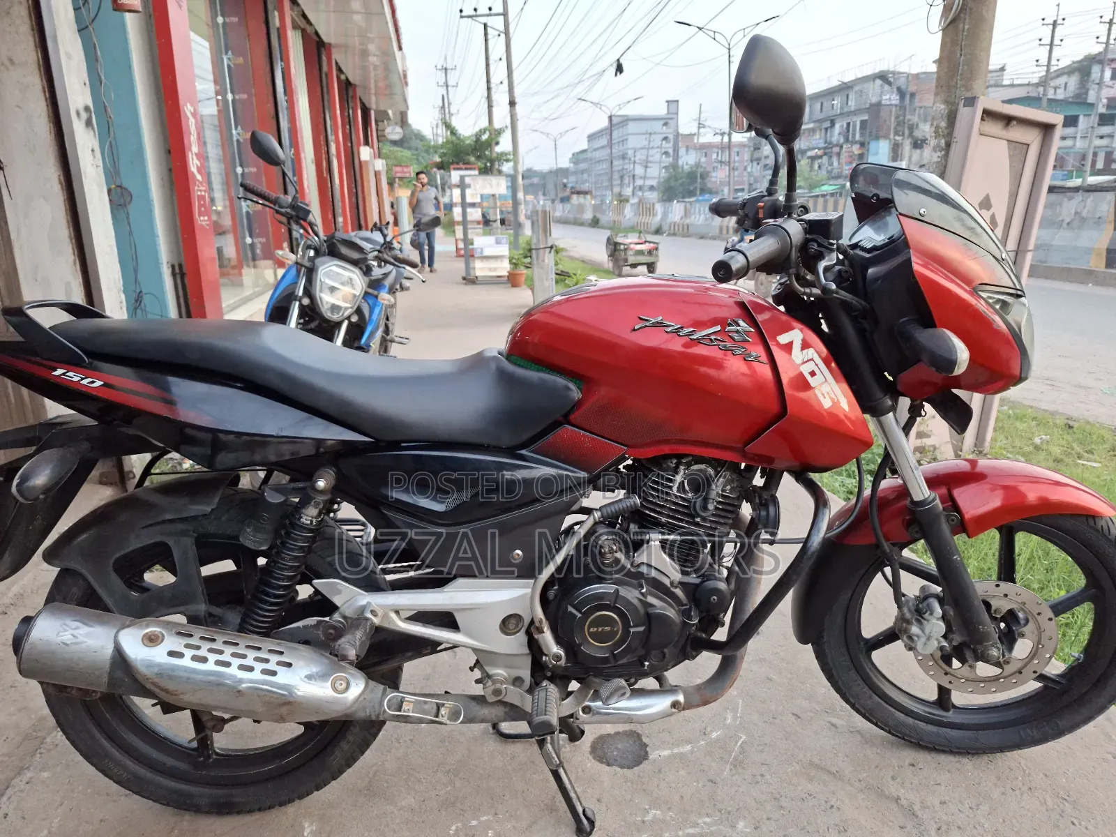 Bajaj Pulsar 150 2011 Red