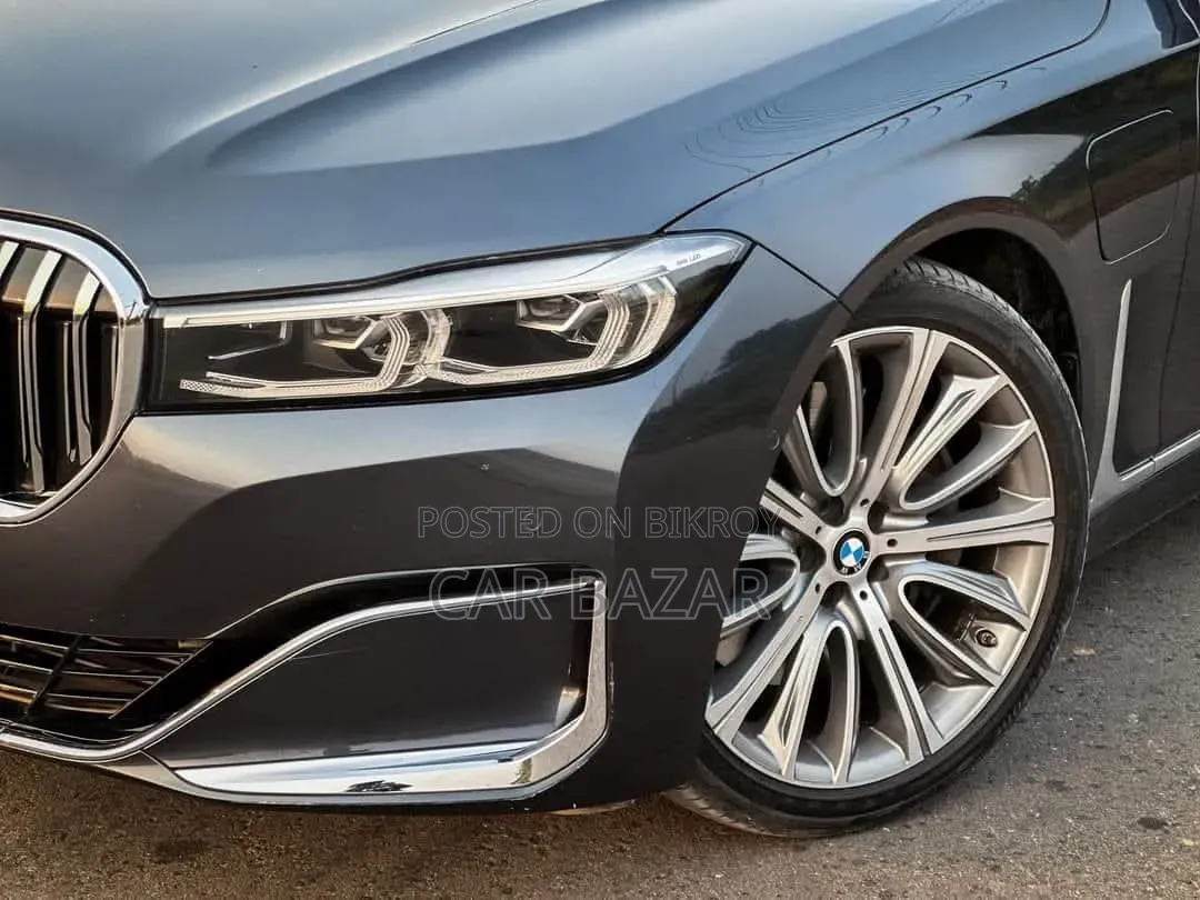 BMW 7 Series 2019 Gray