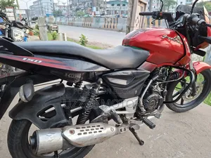 Bajaj Pulsar 150 2011 Red