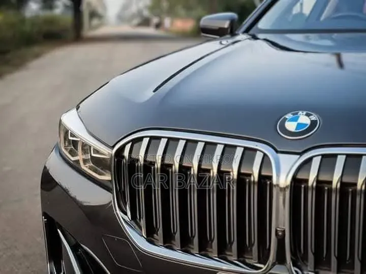BMW 7 Series 2019 Gray