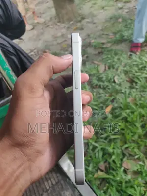 Apple iPhone 13 256 GB White