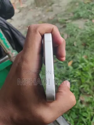 Apple iPhone 13 256 GB White